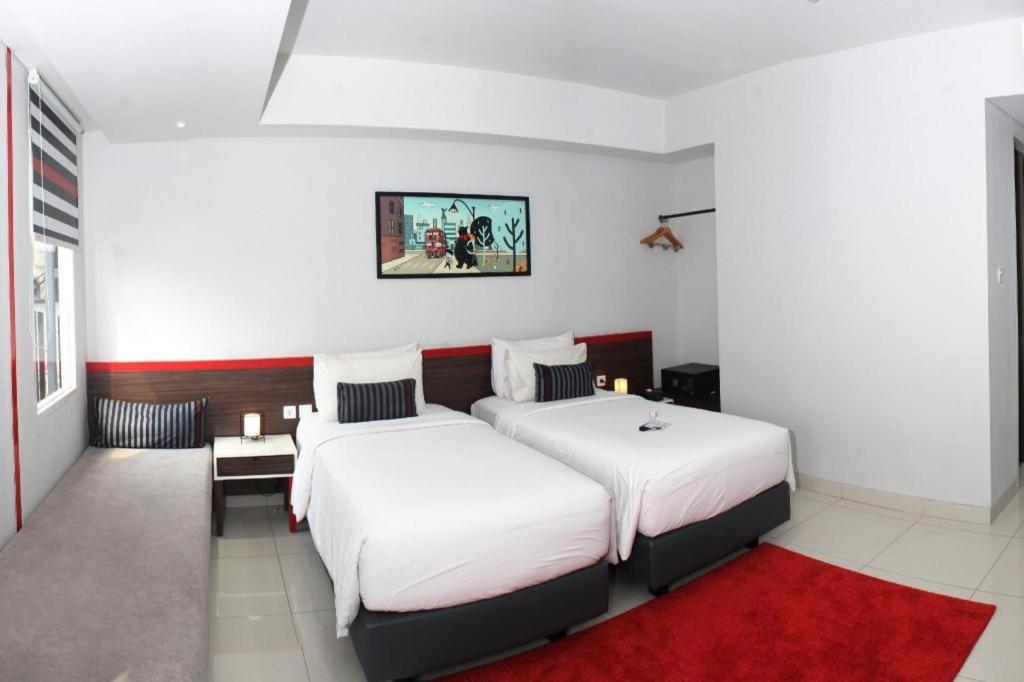 Hi Hotel Senen Dżakarta Zewnętrze zdjęcie